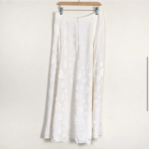 Aritzia Wilfred Cherie A-Line Midi Slit Skirt - Picture 5 of 7